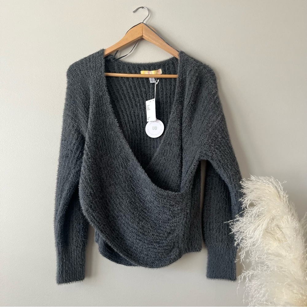 Urban Outfitters Kane Fuzzy Eyelash Wrap Sweater In Grey